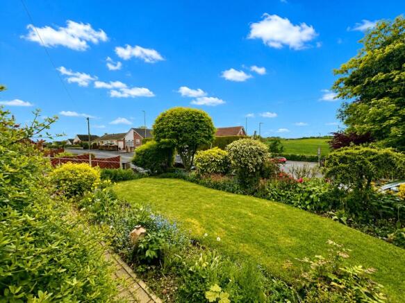 2 bed Bungalow for sale Image 8