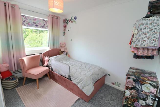 3 bed Detached for sale Image 11