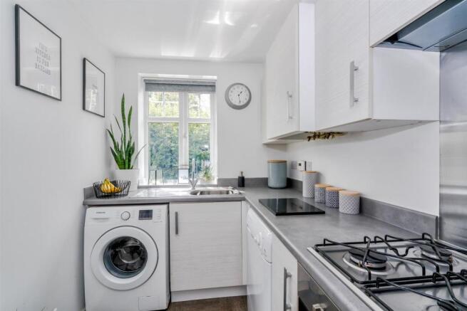 51, Water Reed Grove, Walsall, West Midlands, WS2 