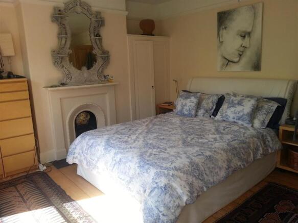Bedroom.jpg