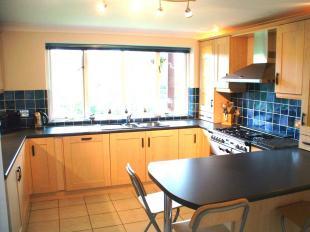 kitchen/breakfast rm