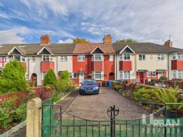 170, Hall Road, Hull HU6 8SE