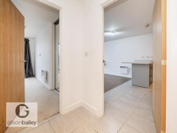 11-48GavinBank-33