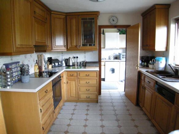 KITCHEN/DINER