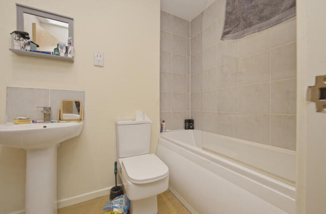1 bed Flat for sale Image 10