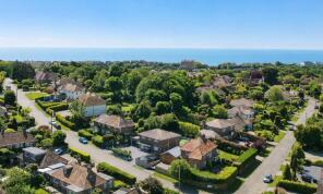 Long View, Maple Avenue, Bexhill-on-sea TN39 4ST