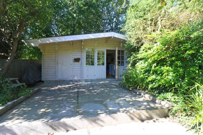 Summerhouse/Outside 