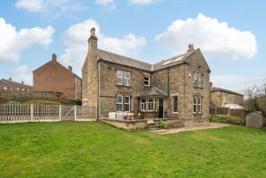 26, Woodhall Drive, Healey, Batley WF17 7TD