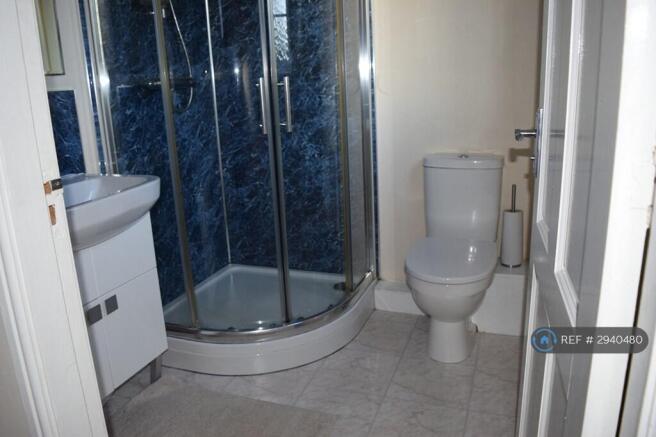 3 bed Detached to rent Image 10
