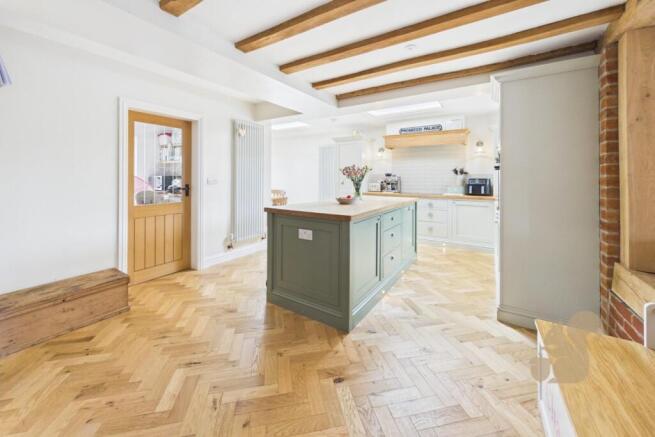 Kitchen/Breakfast Room
