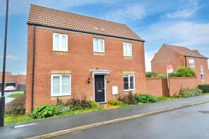 8, Plumpton Chase, Bourne PE10 0ZE