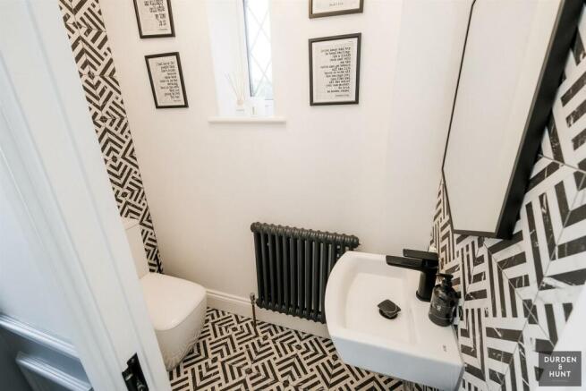 lyndhurst rise-24_1.jpg