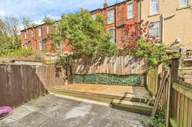 2 bed Terraced for sale Image 8