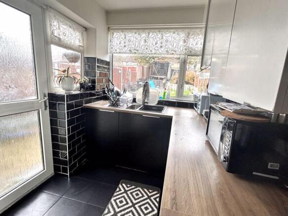 Birdbrook Road, Great Barr, Birmingham, B44 8RB photo 4
