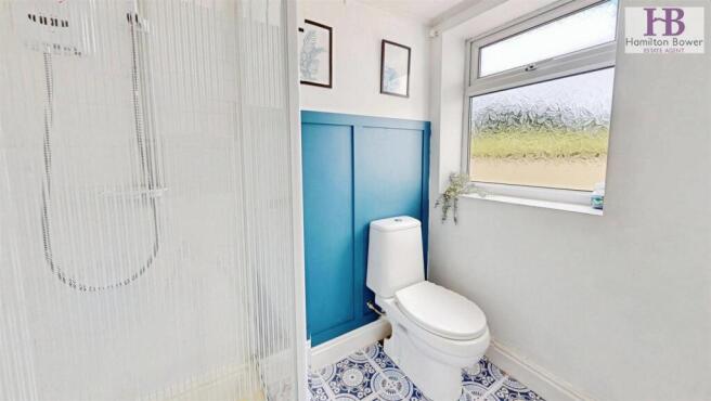 4 bed Detached for sale Image 10
