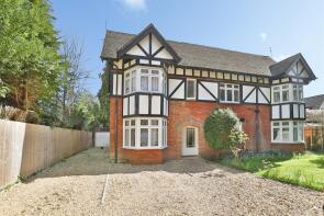 3, 26c Langtry House, Derby Road, Bournemouth BH1 3QB