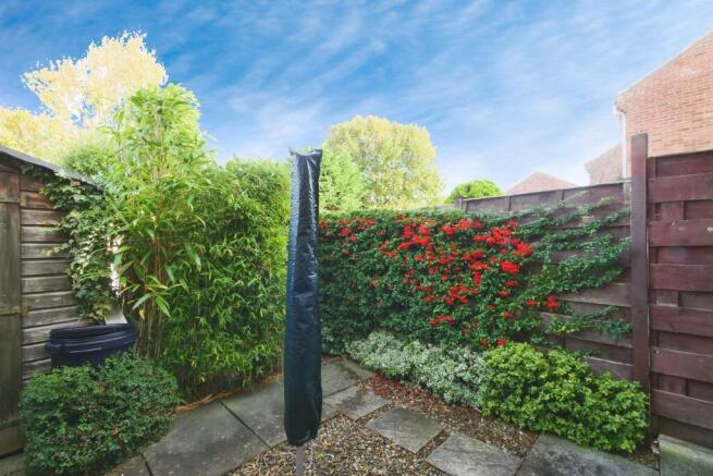 1 bed Terraced for sale Image 12