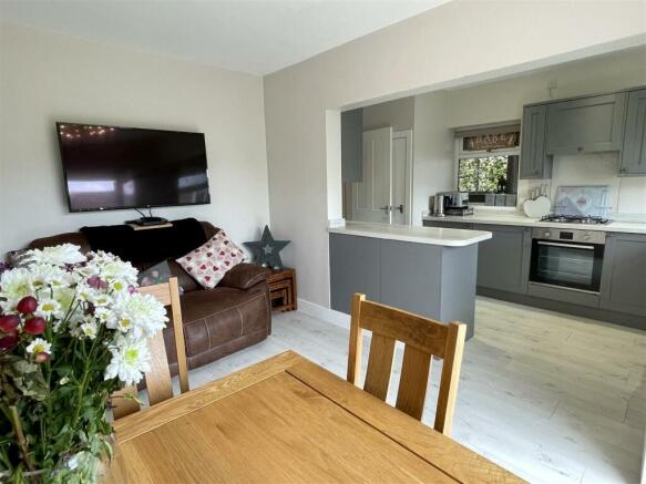Open Plan Kitchen Dining Room