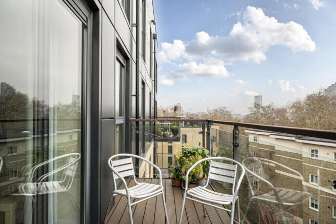 1424492-5-69aabc9...