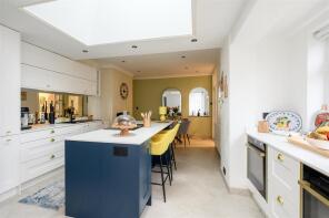 4, Hopgrove Lane North, York YO32 9TF