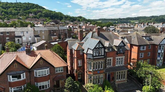 6 bed Block of Apartments for sale Image 5