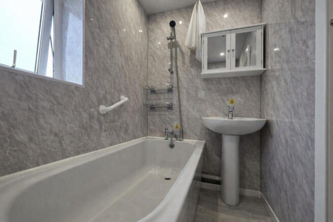St. Anthonys Road, Newcastle Upon Tyne, NE6 – pohled 4