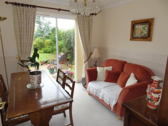 27 Swain Close 027.J