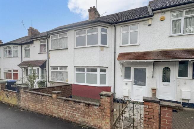 102 District Road Wembley HA0 2LG - 009.jpg