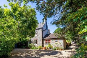 Karibu, London Road, Patcham, Brighton BN1 8PU