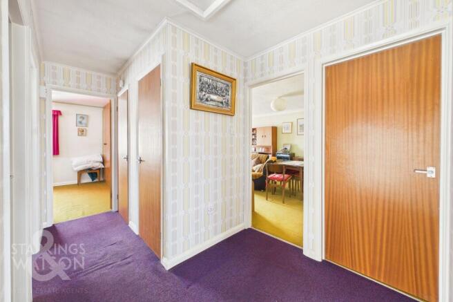 Cardun Close, Blofield Heath, Norwich photo 4