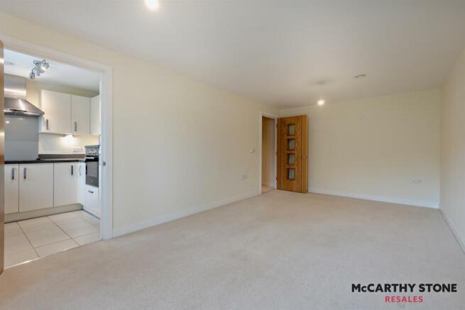 8592041-interior03-800.jpg