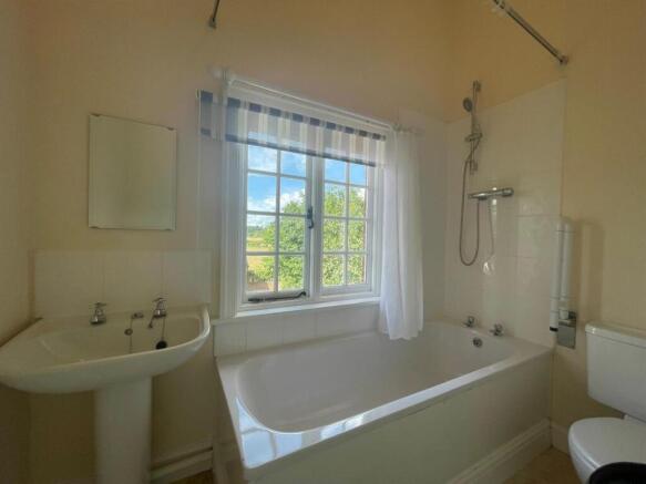 WhatsApp Image 2025-07-03 at 14.43.32_1ef8e658.jpg