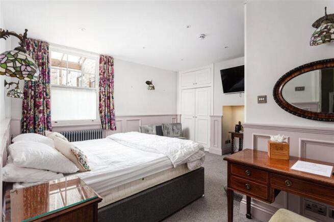 12 bed Terraced for sale Image 11