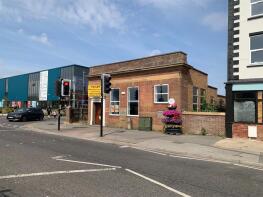 104, High Street, Mablethorpe LN12 1AT
