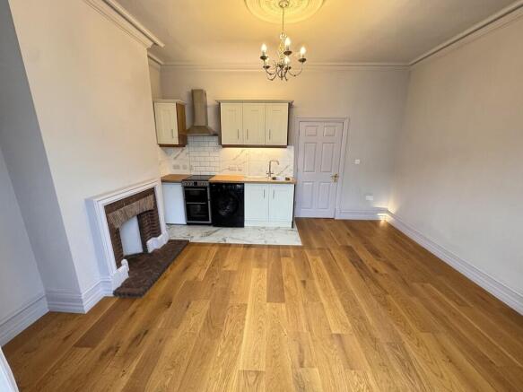 Photo 15-10-2024,...