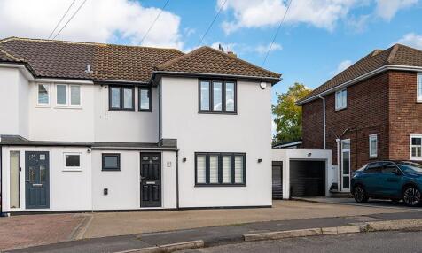 Tensing Gardens, Billericay