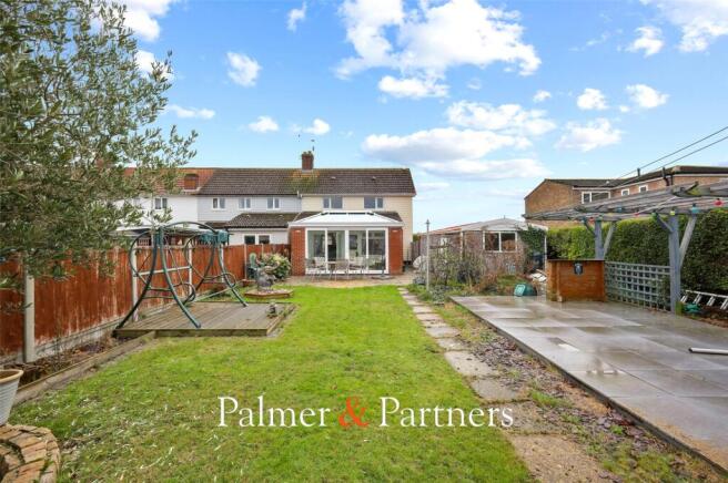 Clairmont Road, Lexden, Colchester, Essex, CO3 photo 4