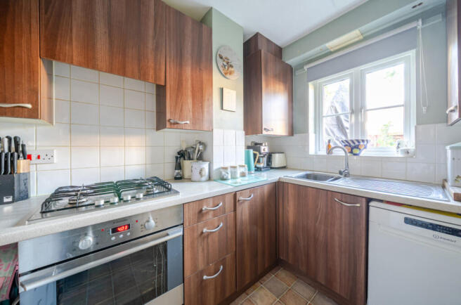 1383980-18-69242d...