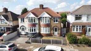 17, Savernake Road, Leicester LE4 0GU