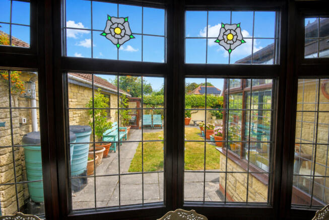 2 bed Detached for sale Image 12