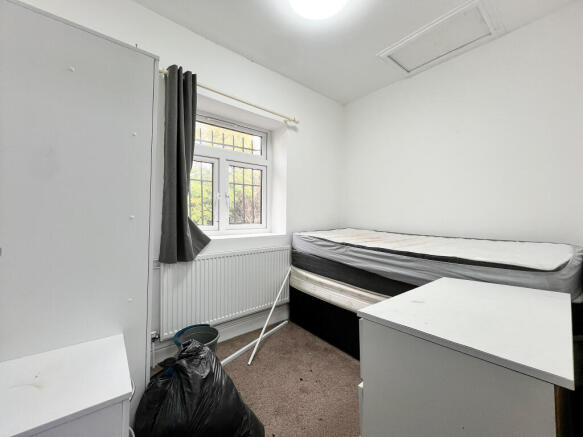 5 bed Apartment for sale Image 12