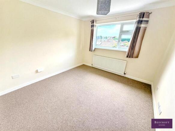 3 bed Detached for sale Image 8