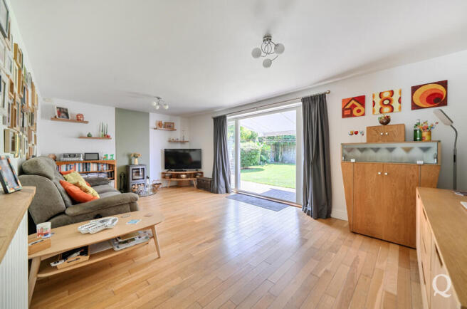 Woodcourt Close, SITTINGBOURNE, Kent, ME10 photo 4
