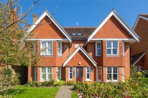 Flat 2, 6, Hardwicke Road, Reigate RH2 9AG