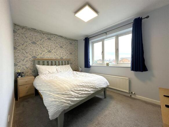 Master Bedroom 829