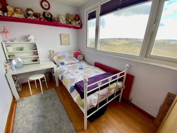 bed 3.jpg