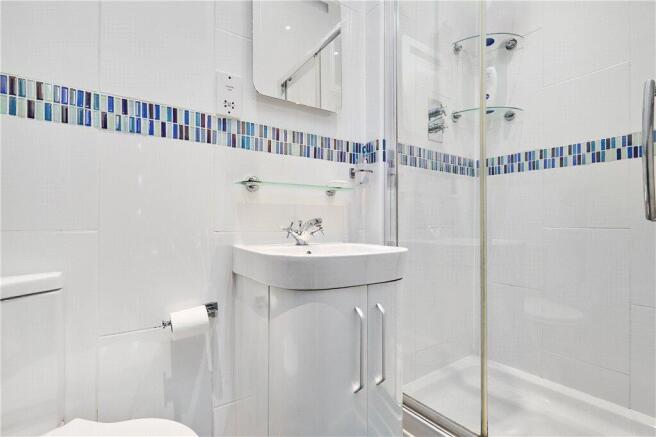 4 bed Semi-Detached for sale Image 12