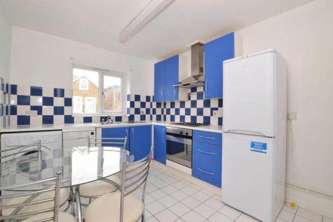 Kitchen/ Break...