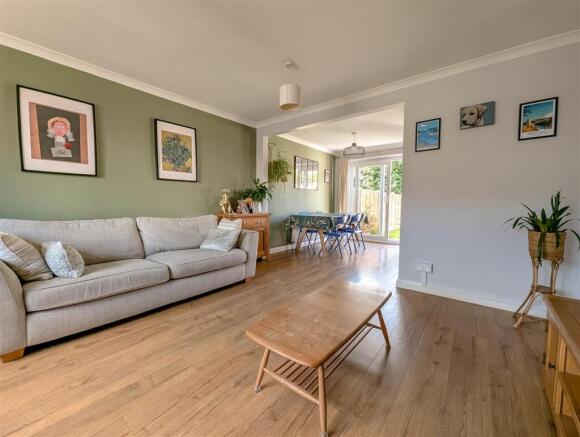Cricklade Court, Nailsea photo 4
