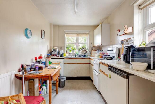 7 Holly Close, Moira